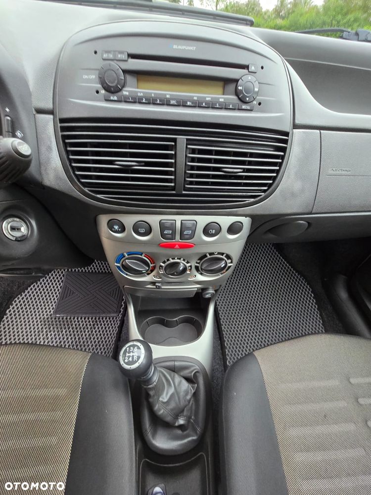 Fiat Punto - 31