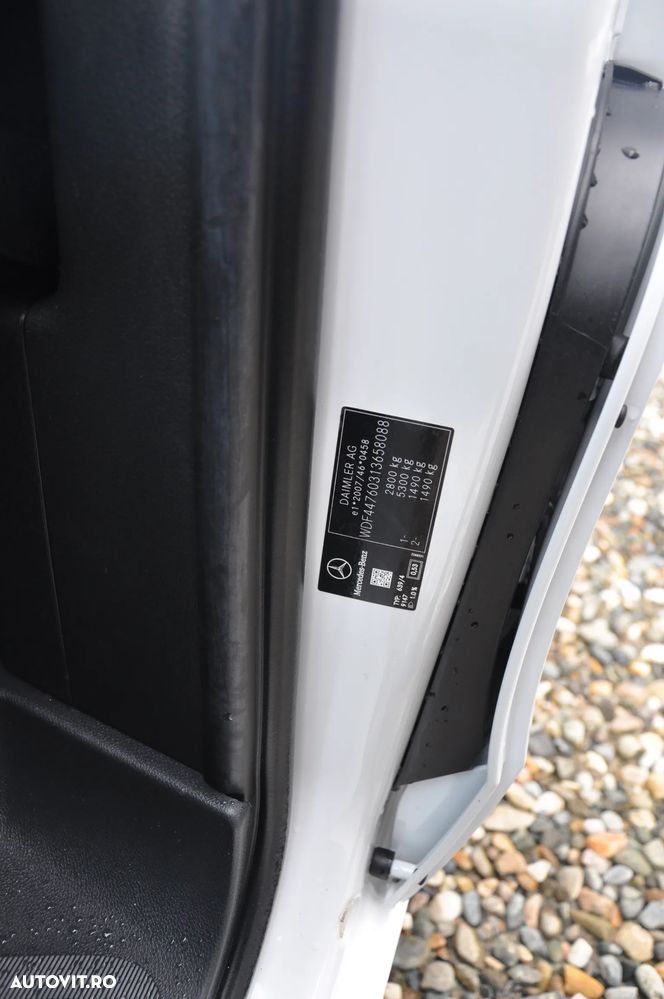 Mercedes-Benz Vito - 21