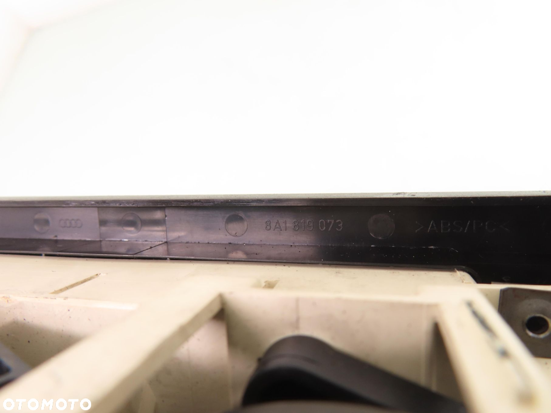 PANEL NAWIEWU AUDI 80 B4 8A1819073 - 5