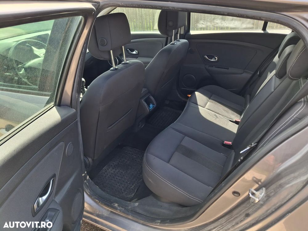 Renault Megane dCi 110 FAP Expression - 6
