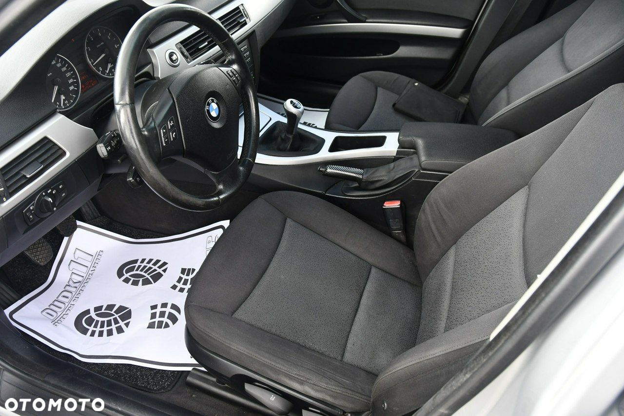 BMW Seria 3 - 14
