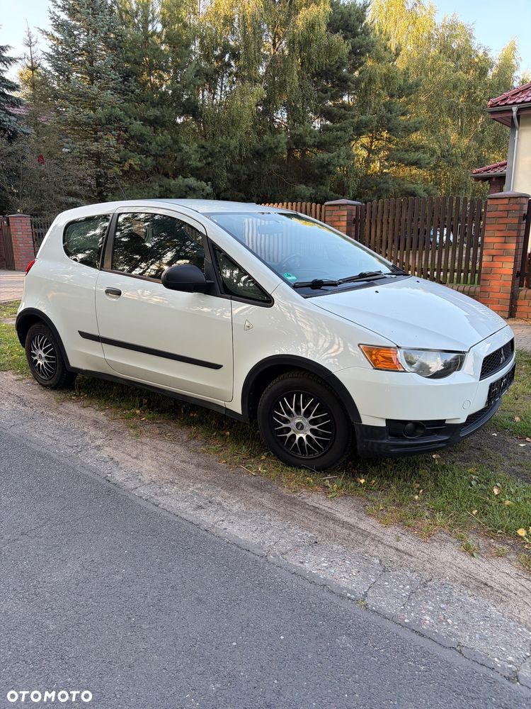 Mitsubishi Colt 1.1 - 2
