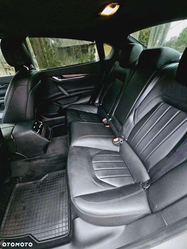 Maserati Quattroporte S Q4 - 11