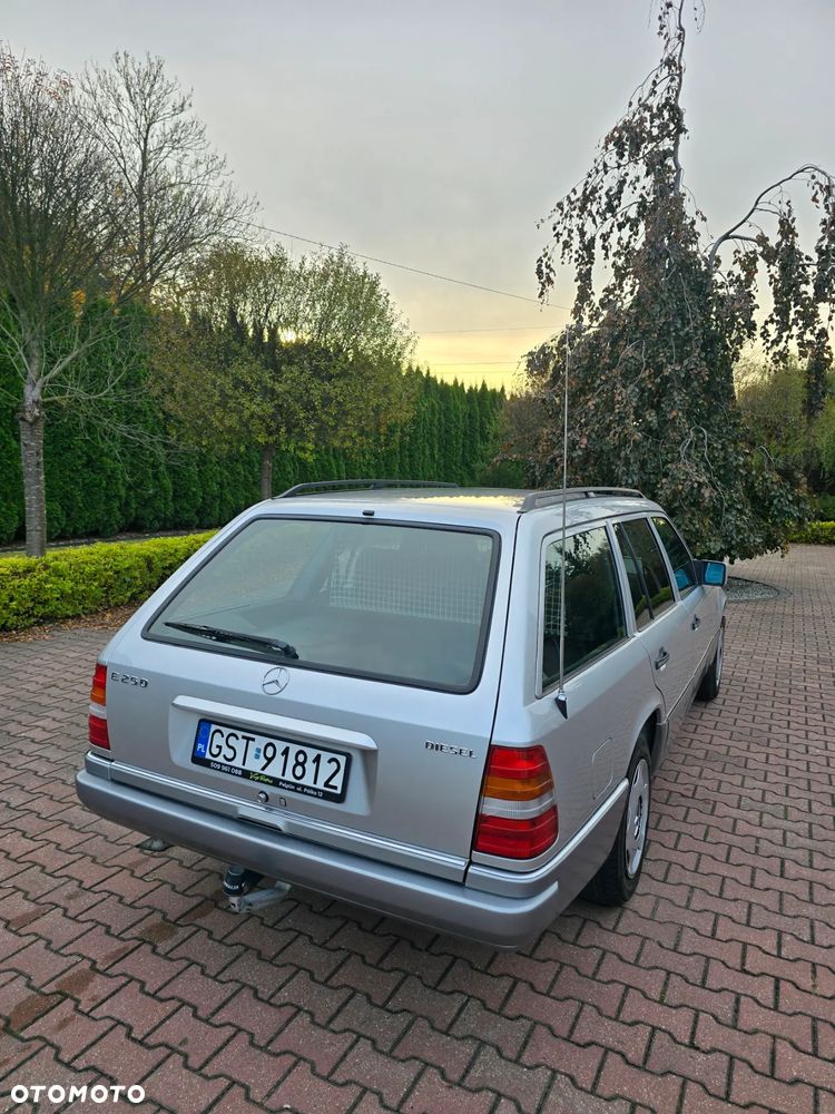 Mercedes-Benz W124 (1984-1993) - 6