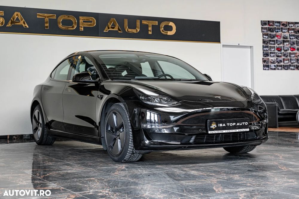 Tesla Model 3 Long Range AWD Premium - 11