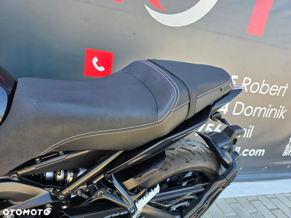 Yamaha MT - 9