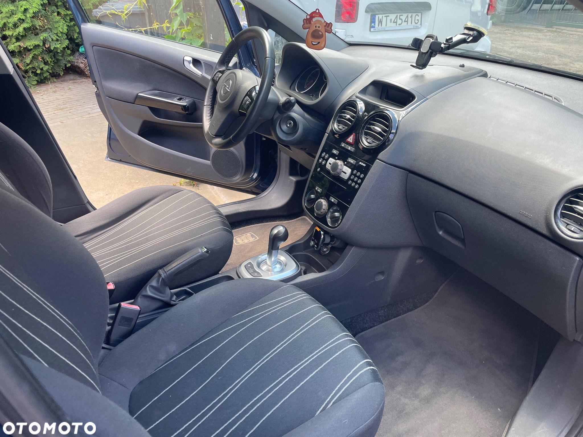 Opel Corsa - 30