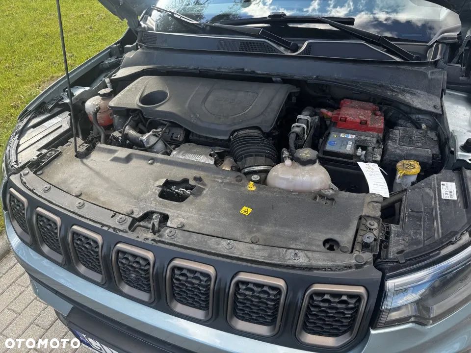 Jeep Compass - 27