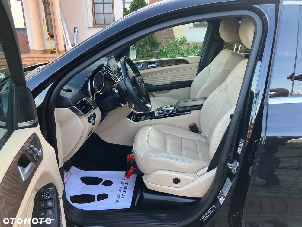 Mercedes-Benz GLE - 15