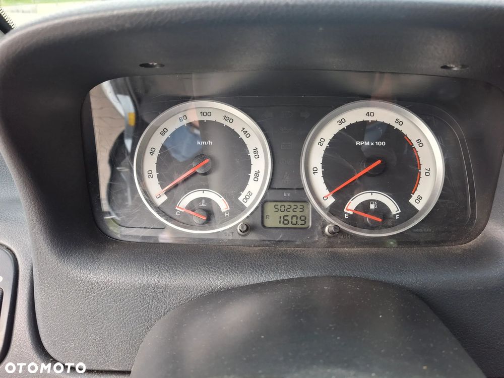 Tata Indica 1.4 GLS - 10