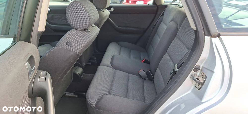 Audi A3 Sportback 1.6 Ambition - 8