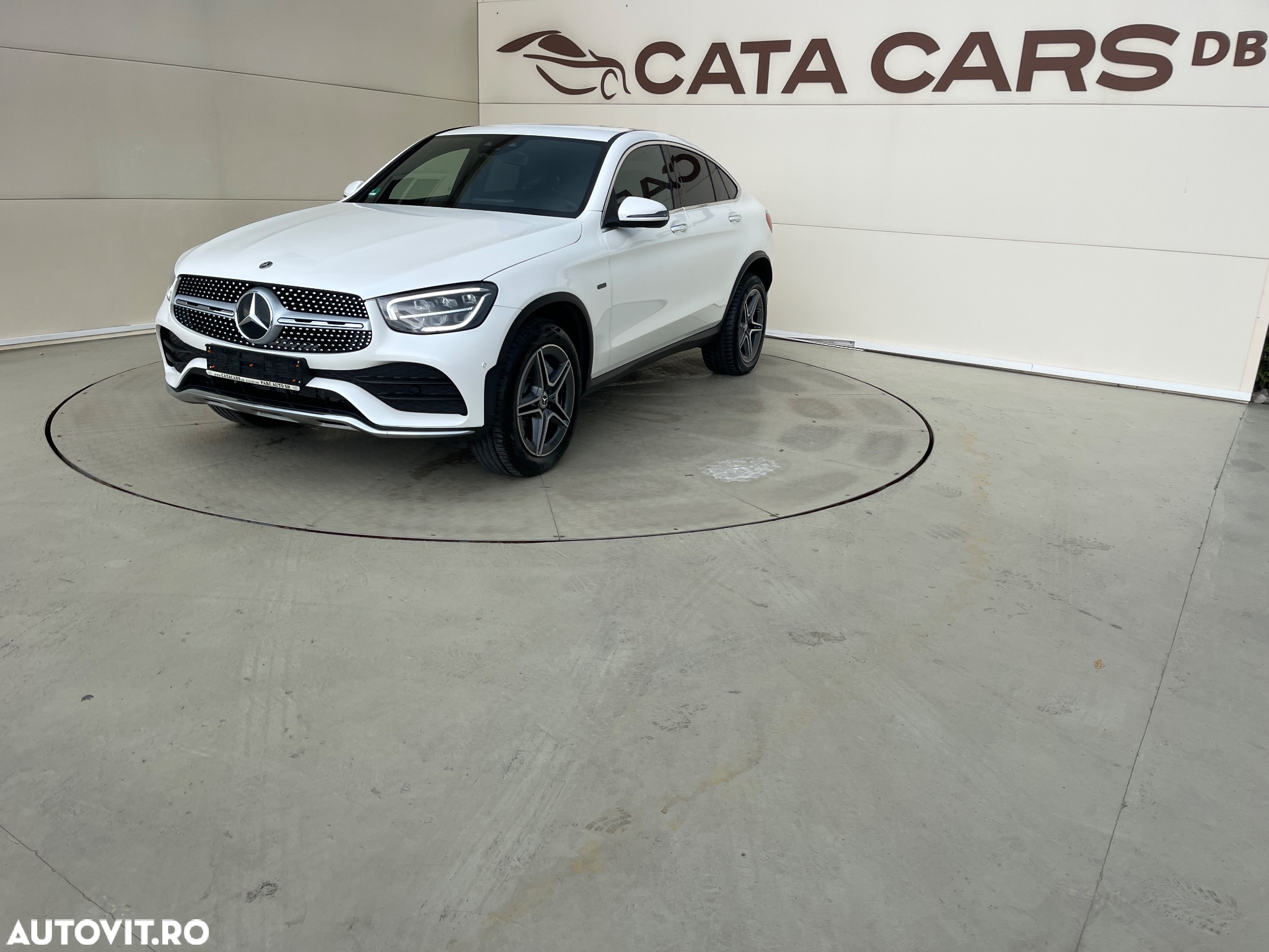 Mercedes-Benz GLC Coupe 300 de 4Matic 9G-TRONIC AMG Line - 4