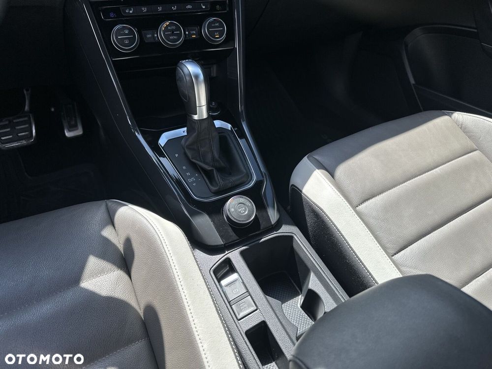 Volkswagen T-Roc 2.0 TSI 4Motion Premium DSG - 24
