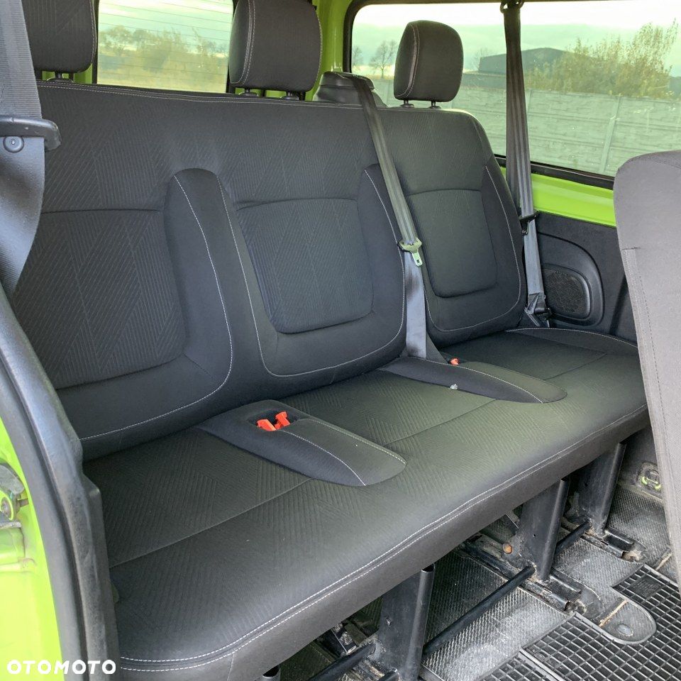 Renault Trafic - 15