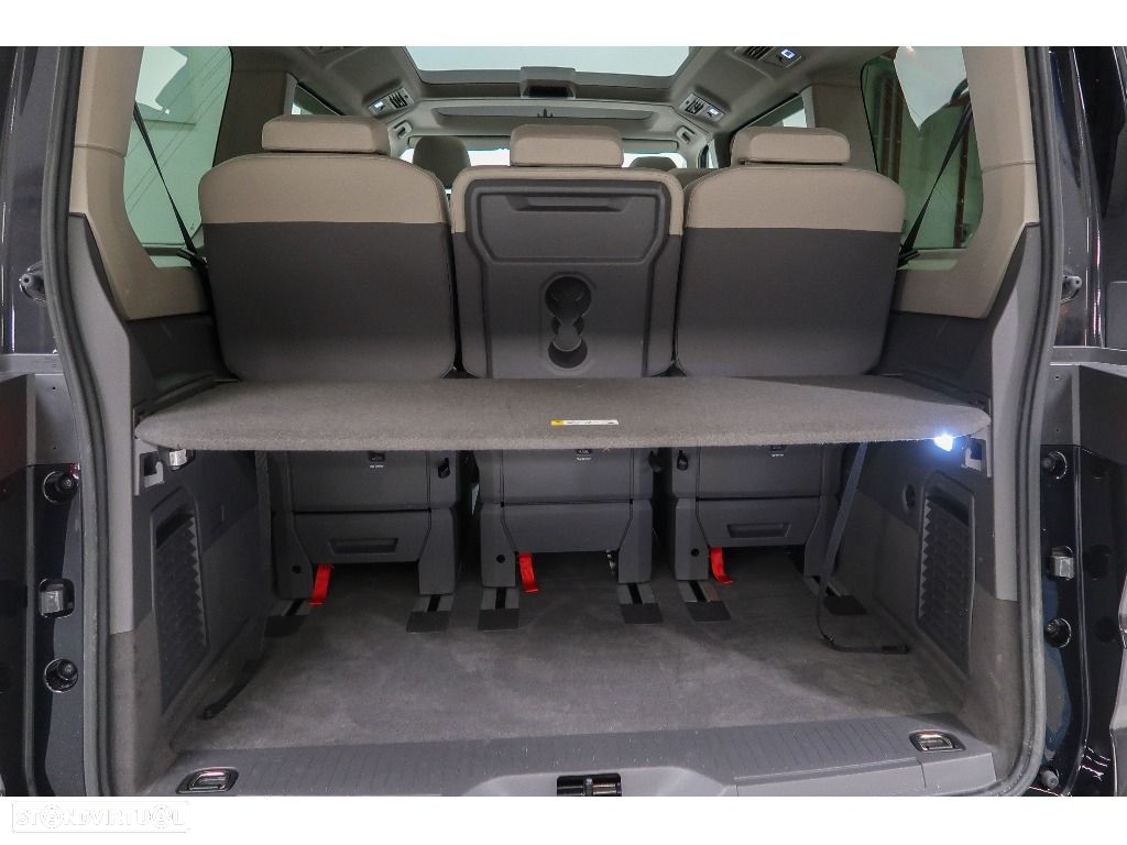 VW Multivan 2.0 TDI Style Longa DSG - 13