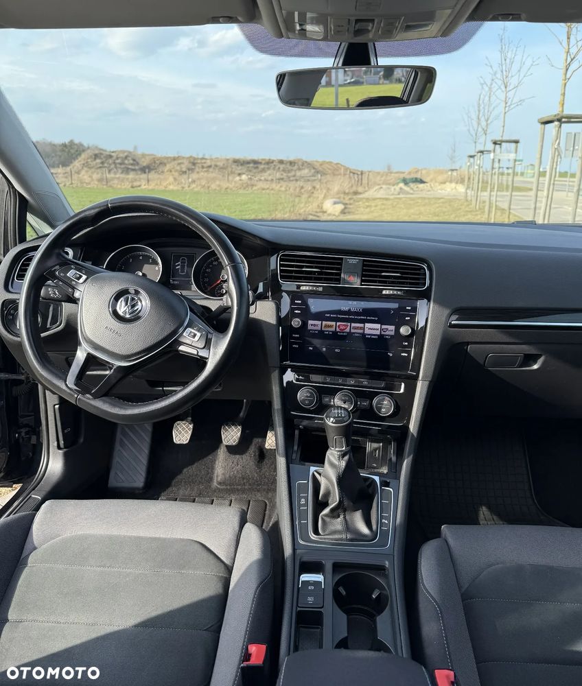 Volkswagen Golf 1.5 TSI BlueMotion ACT Highline - 19