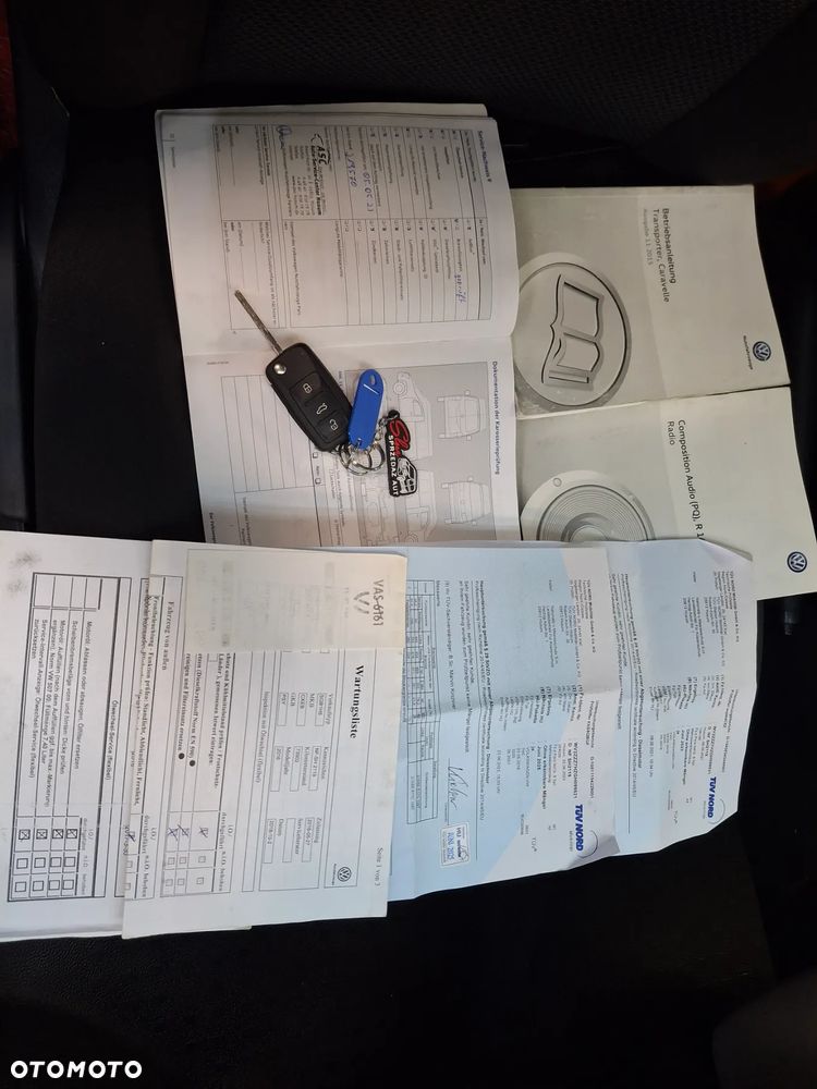 Volkswagen T6 Tansporter 4 MOTION Napęd 4x4 Webasto Klimatyzacja Grzane Fotele Hak Najmocniejsza Wersja 204 KM Pomarańczowy Służba Drogowa 9 Miejsc W Dowodzie - 28