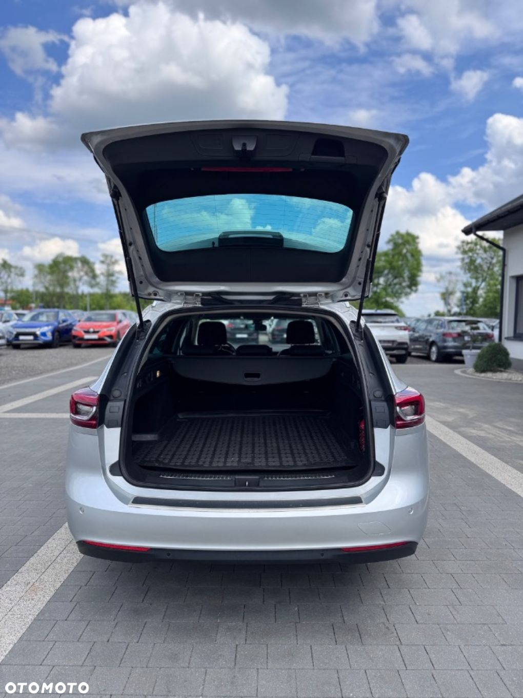 Opel Insignia - 35