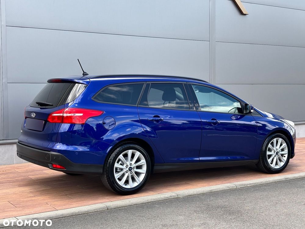 Ford Focus 1.5 TDCi SYNC Edition ASS - 4