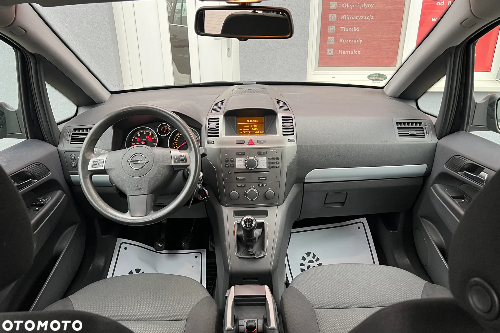 Opel Zafira 1.8 - 28