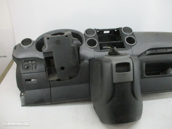 Tablier Citroen Berlingo (B9) - 2
