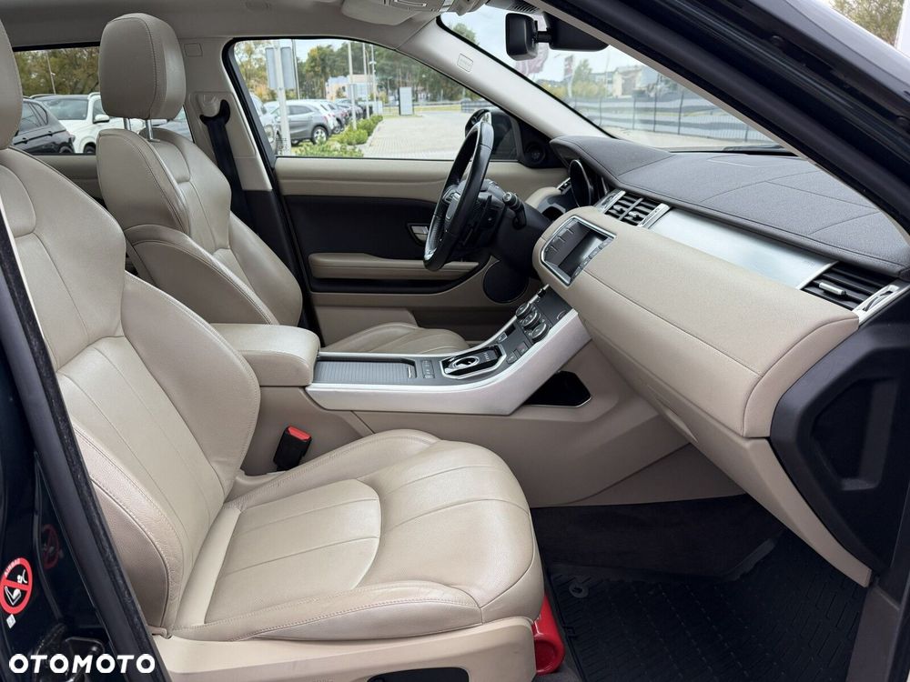 Land Rover Range Rover Evoque - 26