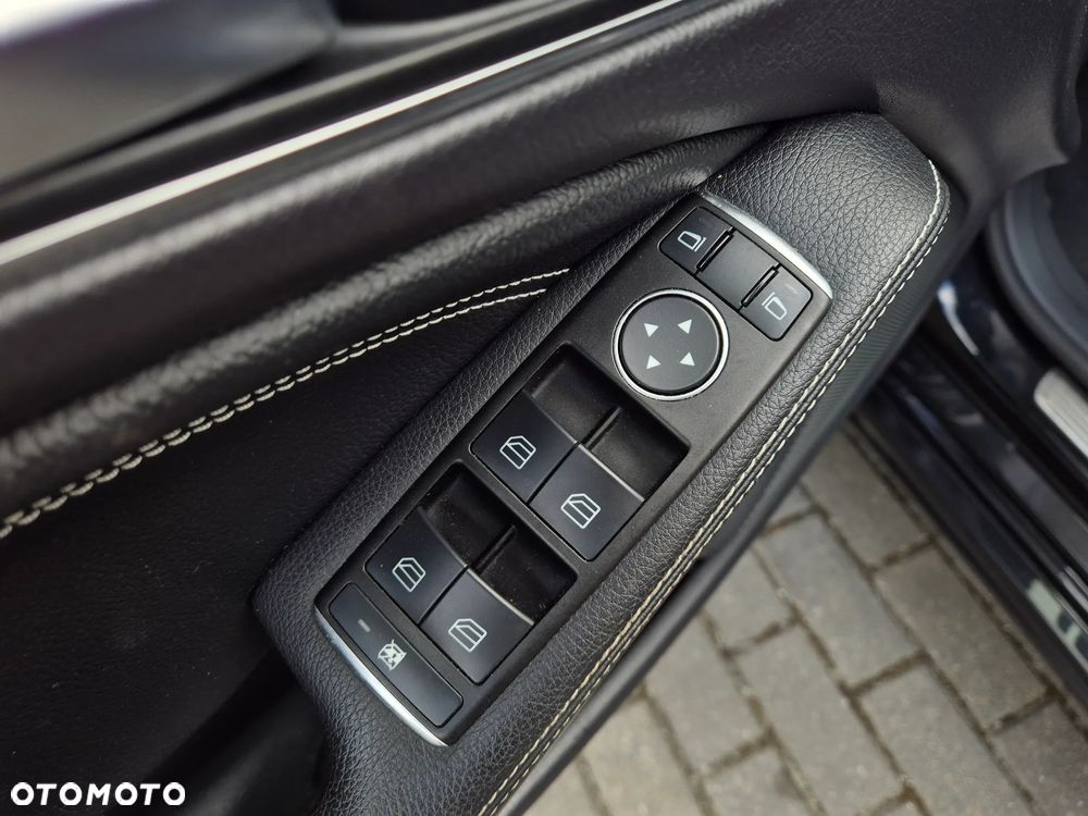 Mercedes-Benz CLA - 16