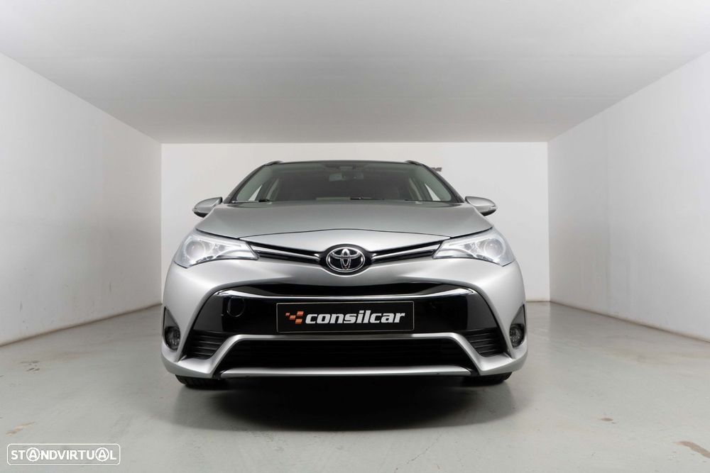 Toyota Avensis Touring Sports 1.6 D-4D Luxury+GPS - 3