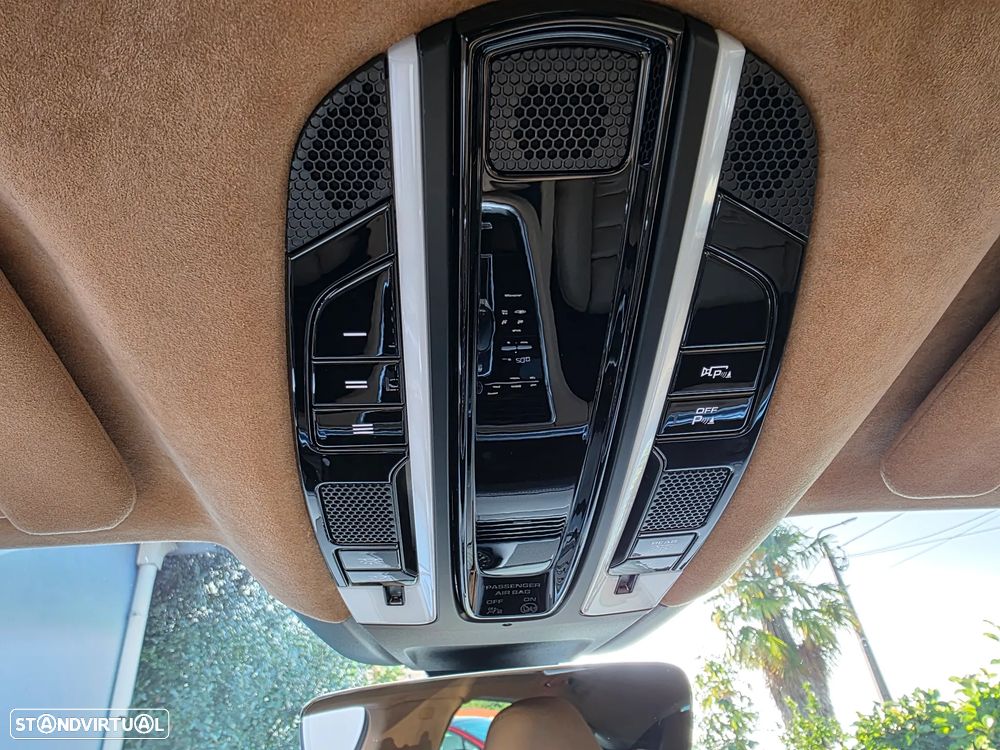 Porsche Panamera Turbo S E-Hybrid Executive - 31