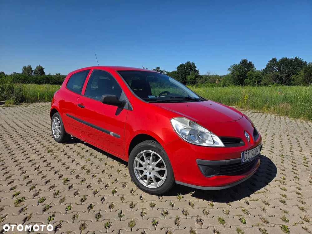 Renault Clio 1.2 16V Dynamique - 3