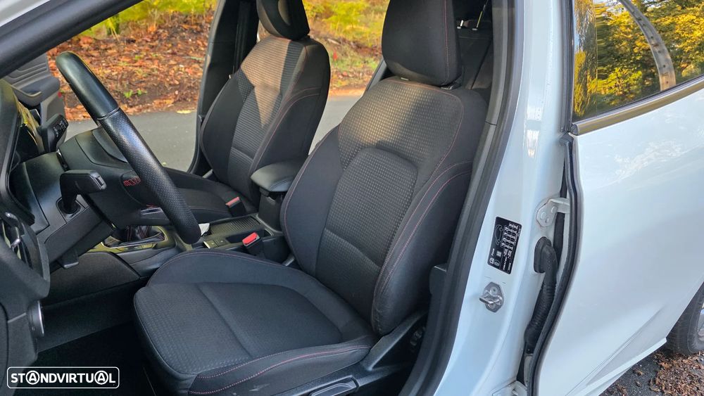 Ford Focus 1.0 EcoBoost S&S ST-LINE STYLE - 14