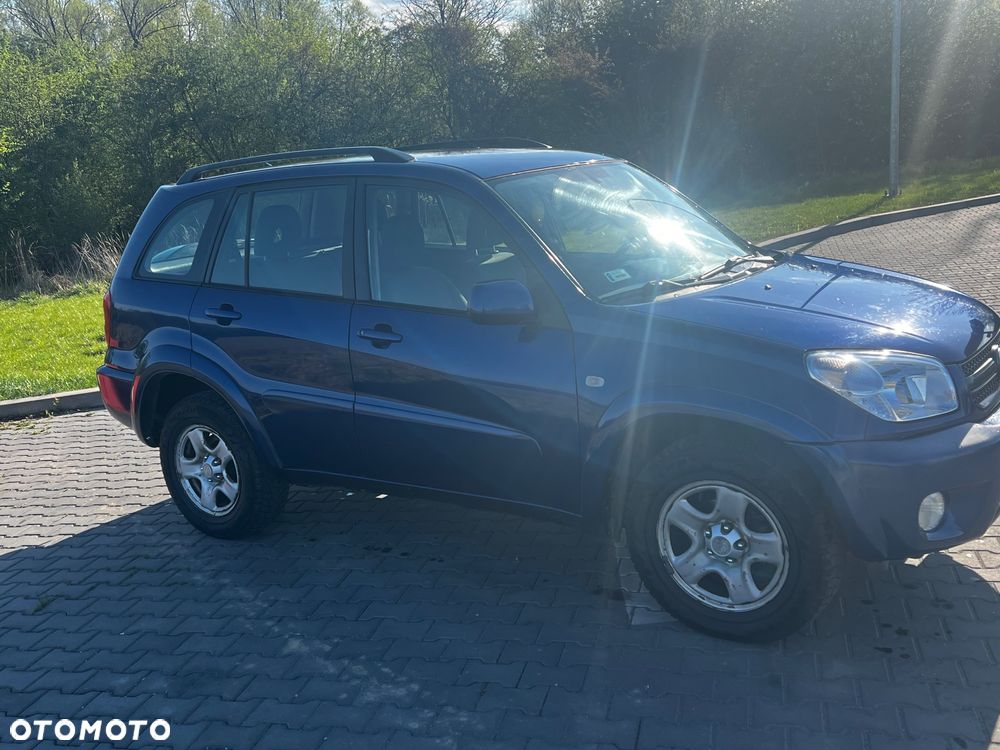 Toyota RAV4 2.0 VVT-i 4x4 - 7