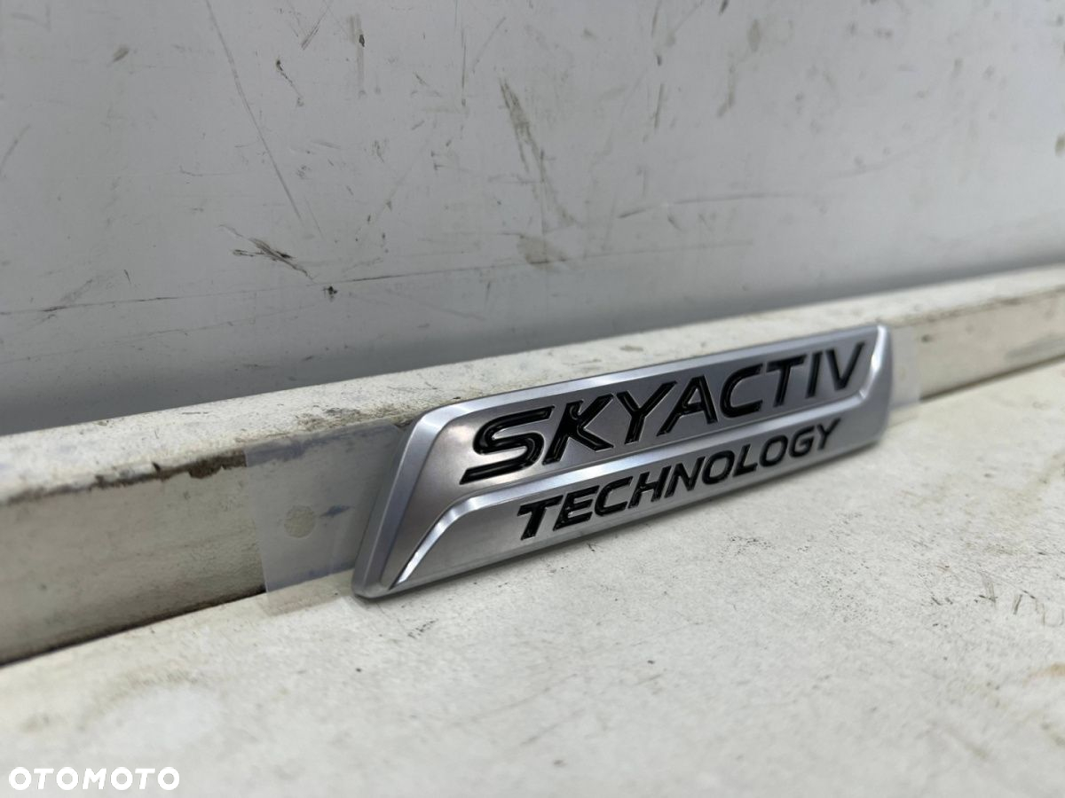 Znaczek Mazda CX-5 II CX5 II 17r. Emblemat Skyactiv Technology napis na klapę NOWY 110x21mm. ORYGNAL - 2