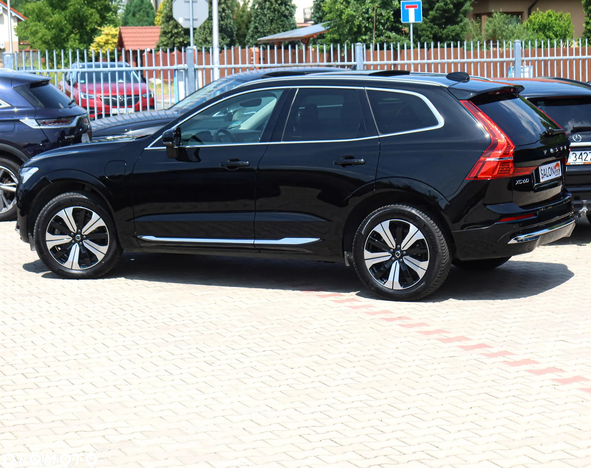 Volvo XC 60 T6 Plug-In Hybrid AWD Inscription - 32