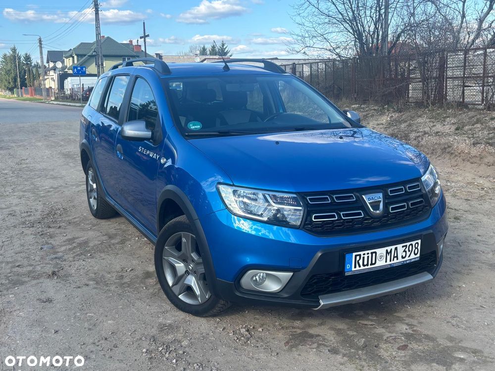 Dacia Logan 1.0 TCe SL Celebration S&S - 6