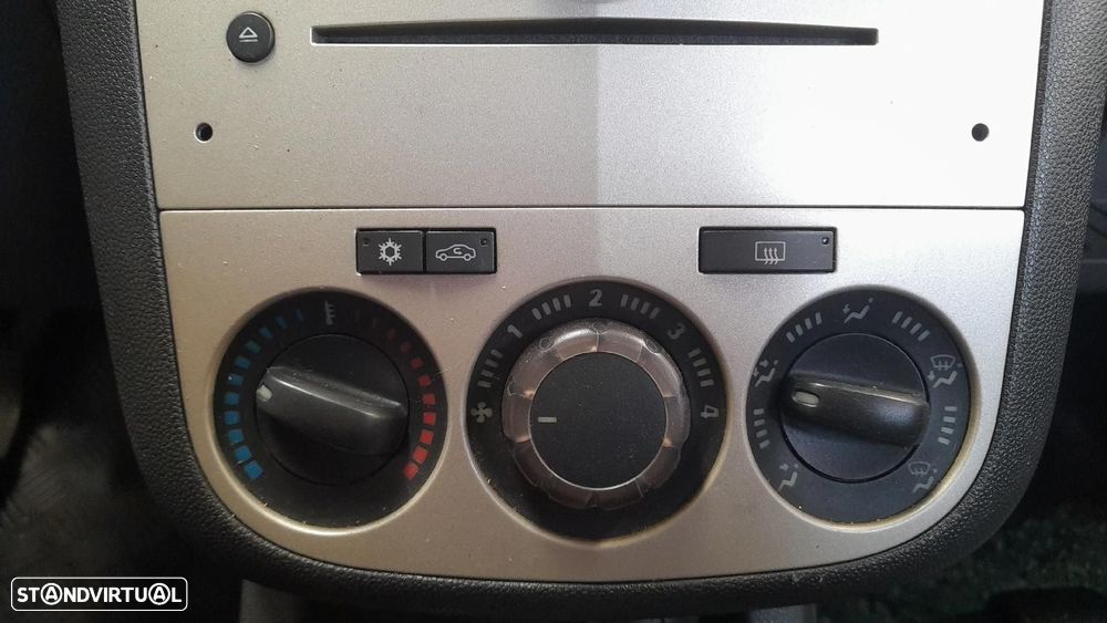 Botão / interruptor do AC OPEL Corsa D - 1