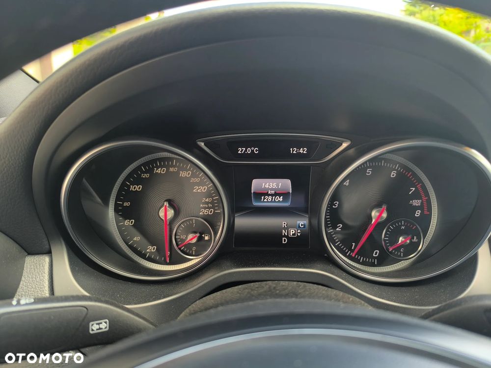 Mercedes-Benz CLA 250 7G-DCT Peak Edition - 15
