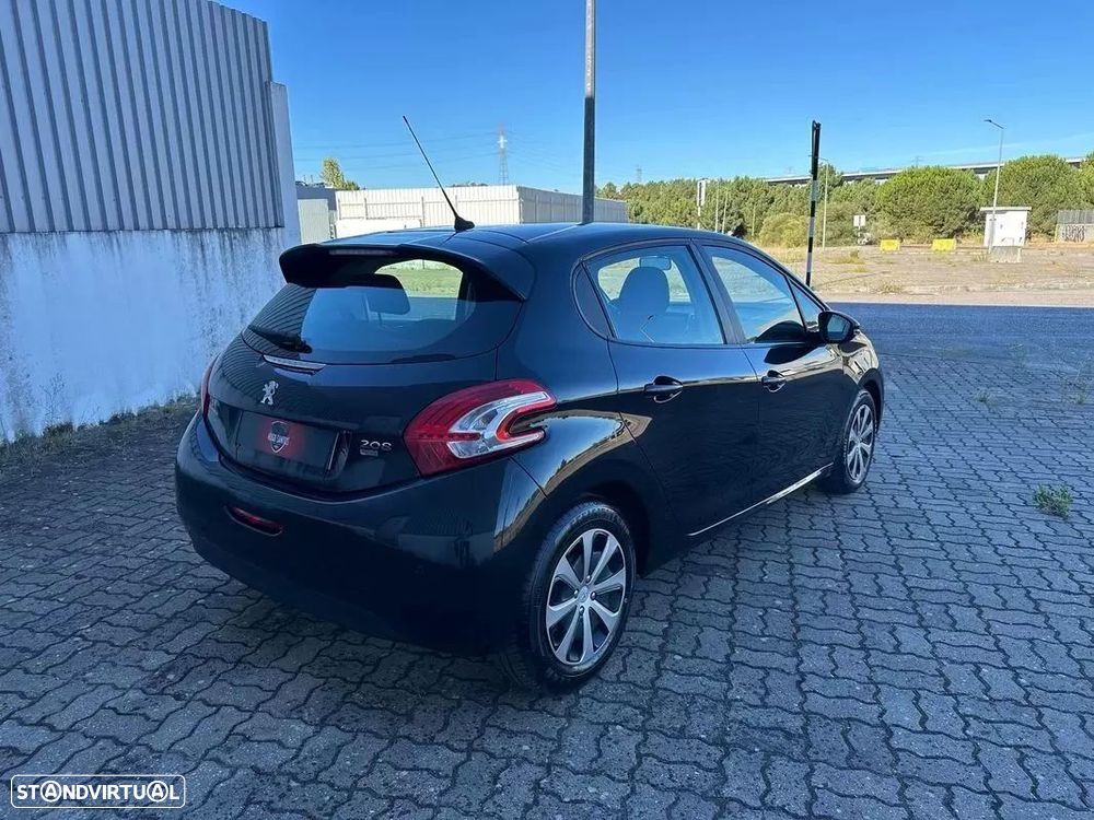 Peugeot 208 e-HDi 68 EGS5 Stop&Start Active - 5