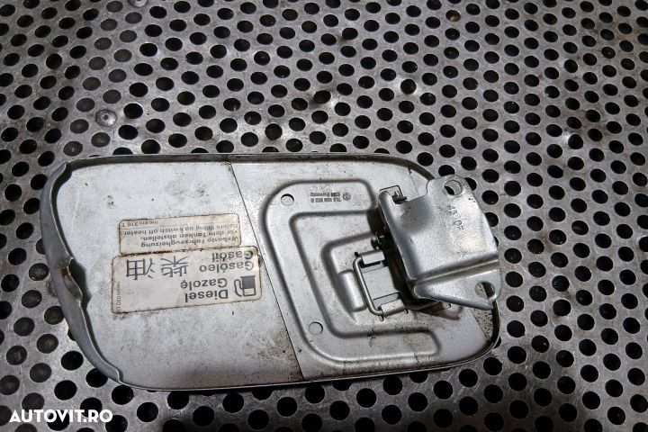 Usita rezervor 7L6809905B 7L6809905B Volkswagen VW Touareg generatia - 2