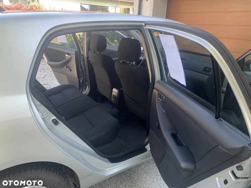 Toyota Corolla 1.4 VVT-i Terra - 18