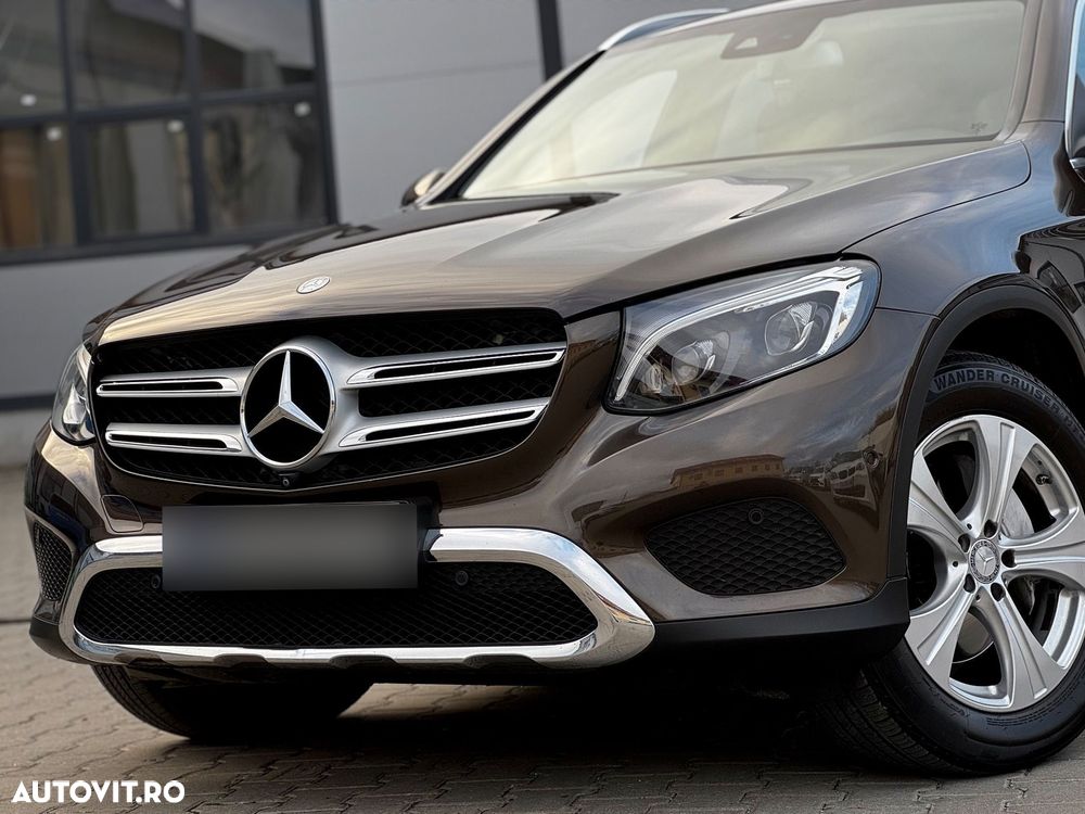 Mercedes-Benz GLC 220 d 4Matic 9G-TRONIC Exclusive - 38