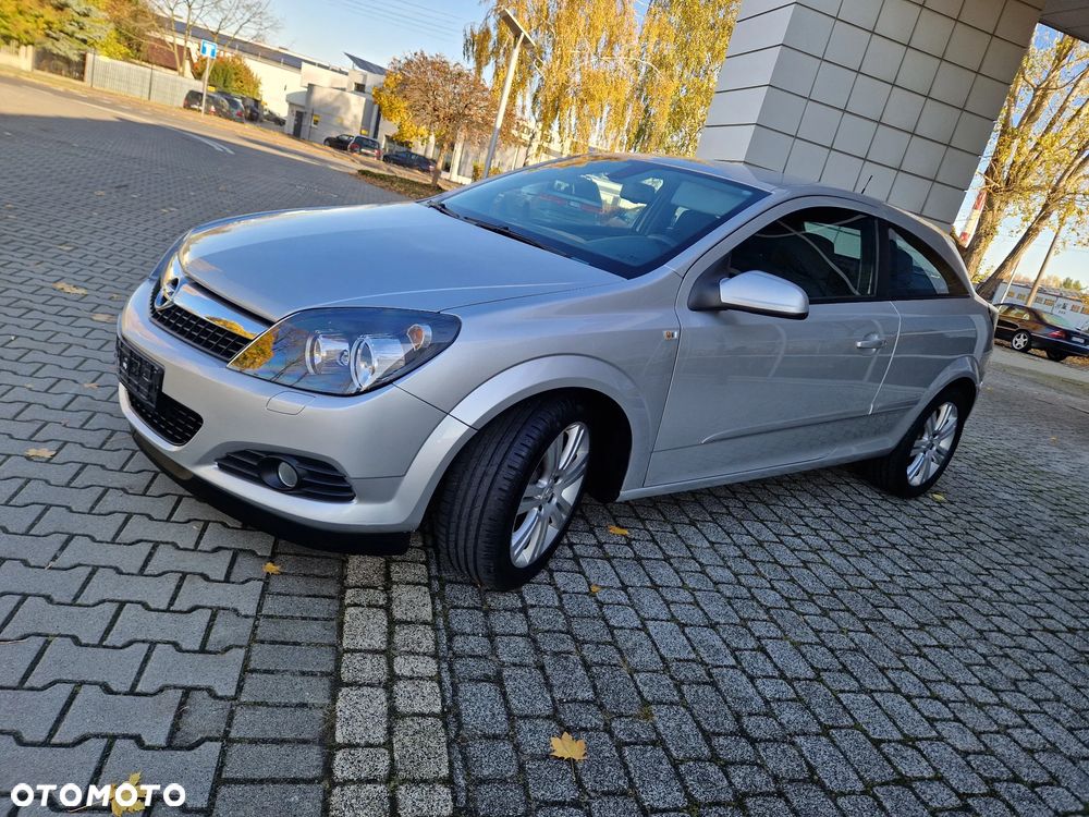 Opel Astra GTC 1.6 Catch me - 7