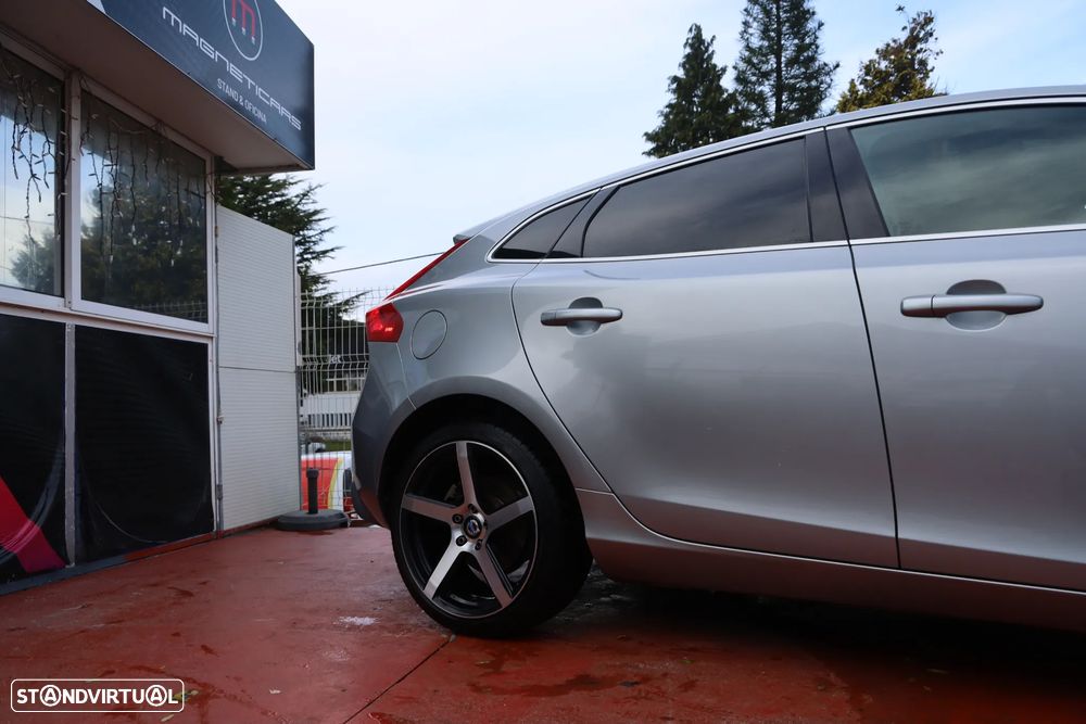 Volvo V40 D4 RDesign - 7