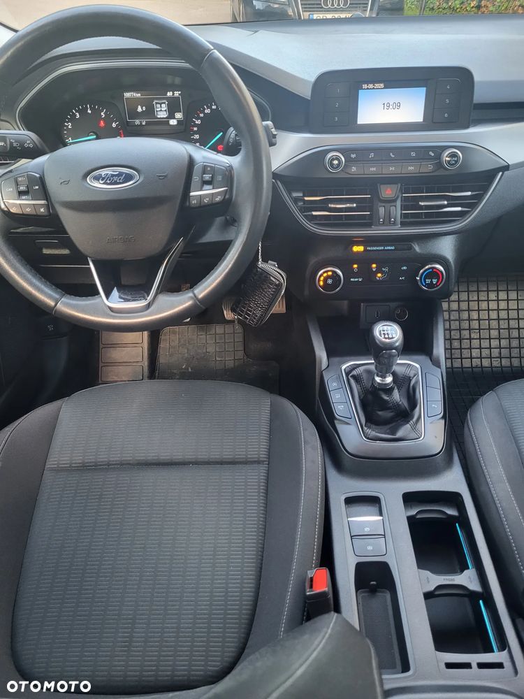 Ford Focus 1.0 EcoBoost Trend Edition - 7