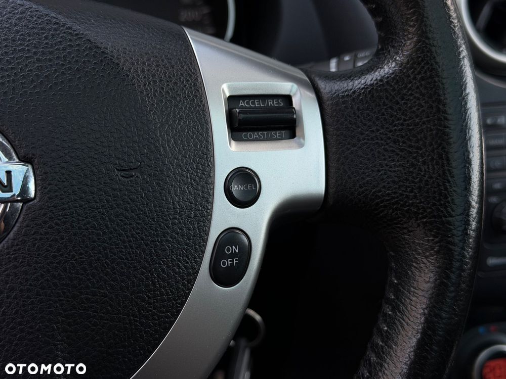 Nissan Qashqai 2.0 Acenta - 19