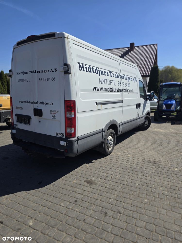Iveco Daily 35 s,2,3 Van - 4