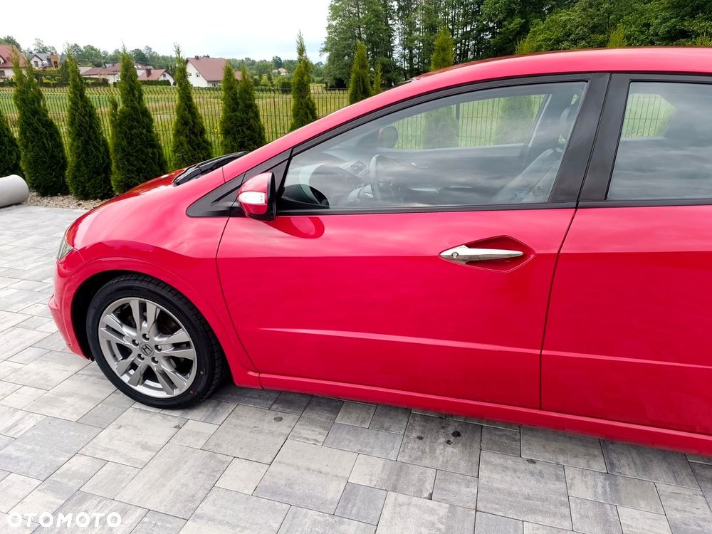 Honda Civic 1.8 Sport - 23