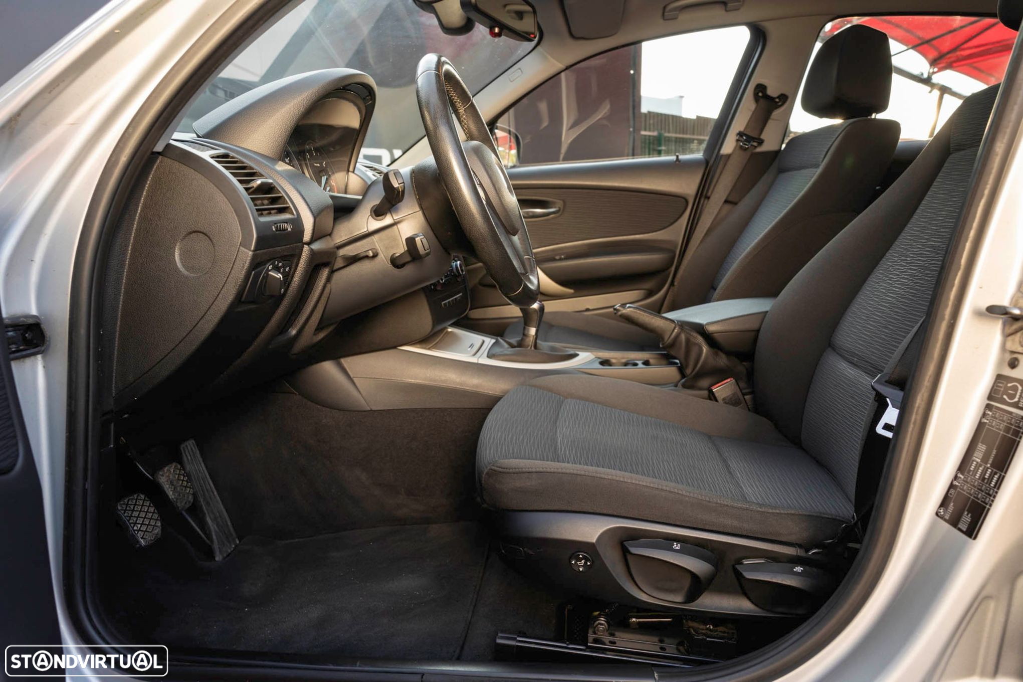 BMW 118 d Pack M - 6
