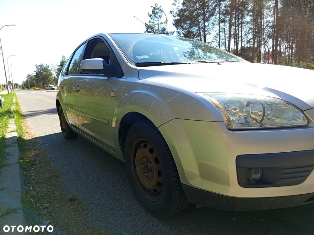 Ford Focus 1.6 FX - 13