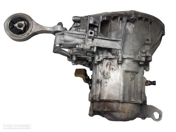Caixa de velocidades manual FIAT Punto (188_) - 2